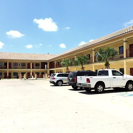 Boca Chica Inn And Suites Brownsville Ngoại thất bức ảnh