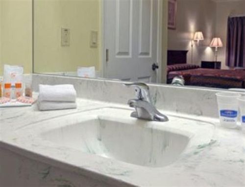 Boca Chica Inn And Suites Brownsville Ngoại thất bức ảnh